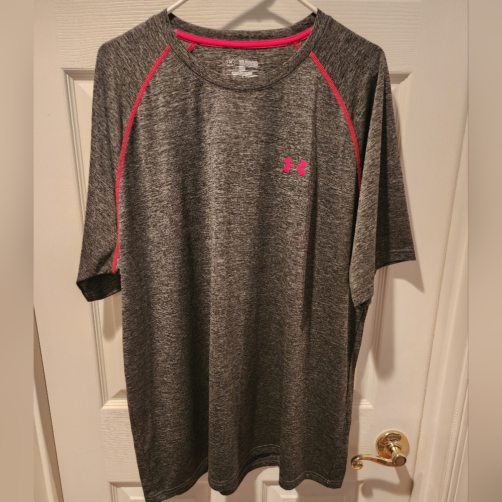 Men's Under Armour T-shirt 2XL